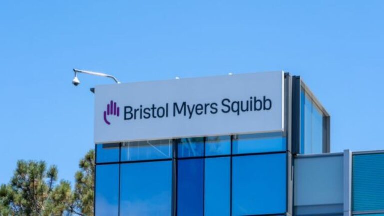 BMS Achieves Dual Success on Tuesday: Colorectal Cancer Drug Secured Approval and Legal Victory