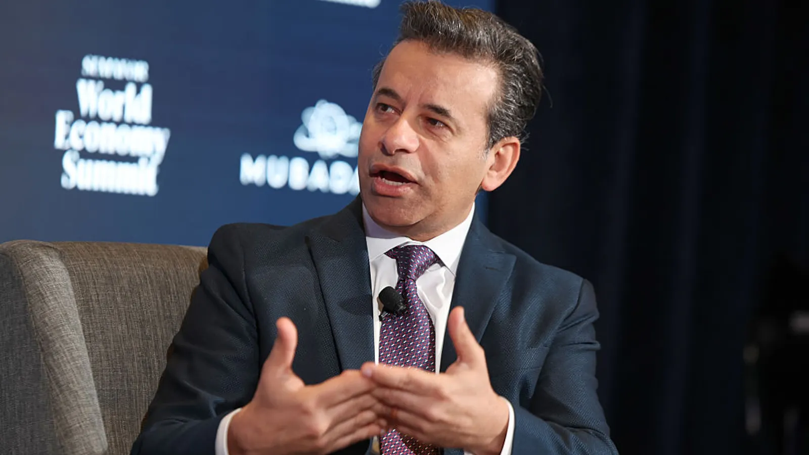 FDA Plans to Eliminate Safety Alerts for Hormonal Treatments in Menopause Care