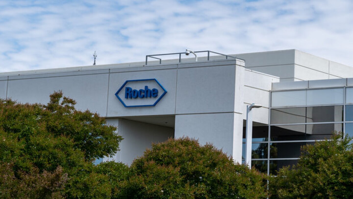 Roche's New Oral SERD Reduces Mortality Risk by 30% in Early-Stage Breast Cancer