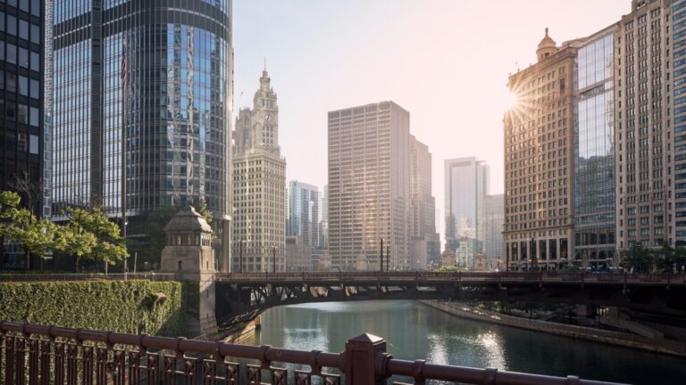 11 Businesses Currently Seeking Employees in Illinois