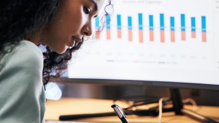 Transforming Health Analytics into Action: Brown University’s Online Master’s Program in Biostatistics and Health Data Science